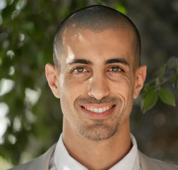 Professional Online Model 600135208 for Growth